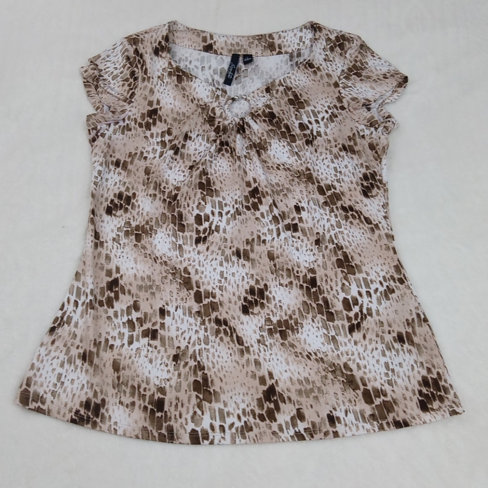 Essentials by Milano Short Sleeve Blouse Top